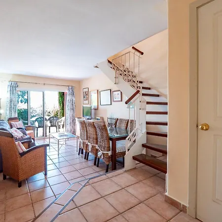 Bhost - Atlantica Golf Holiday home