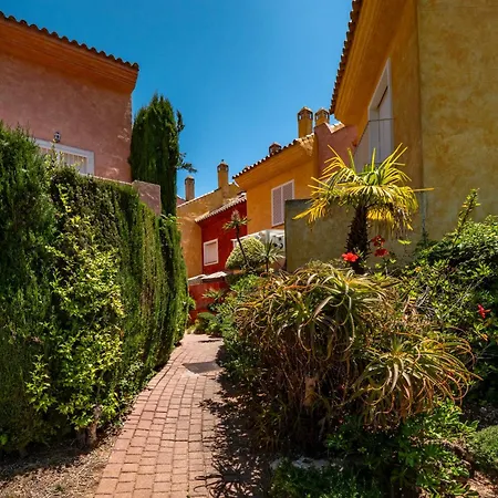 Bhost - Atlantica Golf Holiday home